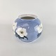 Kinnerup Antik 
& Porcelæn 
præsenterer: 
RC vase 
Julerose
unika
