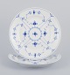 L'Art 
præsenterer: 
Royal 
Copenhagen 
Musselmalet 
Riflet.
To 
middagstallerkner 
i porcelæn.