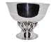 Antik K 
præsenterer: 
Georg 
Jensen sølv
Stor opsats 
fra 1925-1932