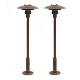 Aabenraa 
Antikvitetshandel 
präsentiert: 
Ein Paar 
patinierte 
Gartenlampen 
von Poul 
Henningsen, 
3/2,5. H: 90cm