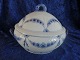Empire Danish 
B&G porcelain, 
lidded bowls or 
small tureens