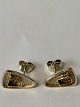 Øreringe i 14 karat guld.
Måler 1,4 x 1,0 cm.