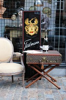 item no: Louis Vuitton sofabord