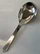 Antik Huset 
presents: 
Georg 
Jensen Pyramide 
silver
Large serving 
spoon from 
1915-1932