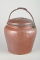 L'Art presents: 
Danish 
maternity pail, 
19th century.
Copper 
maternity pail 
with lid and 
curved handle.