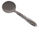 Antik K 
præsenterer: 
Georg 
Jensen Kaktus
Tarteletspade 
20,3 cm.