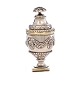 Aabenraa 
Antikvitetshandel 
präsentiert: 
Riechdose 
aus Silber vom 
Meister Jens 
Christian Bøgh, 
1791-1810, 
Vejle. ...