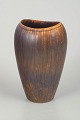 L'Art præsenterer: Gunnar Nylund for Rörstrand.Vase, midt 1900-tallet.
