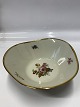 KPM Rosenborg kartoffel skål.Måler 20 x 7,5 cm.