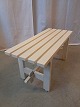 Lille bænk Kr. 350,-