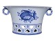 TranquebarLarge and rare bowl with pierced border