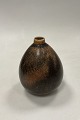 Danam Antik præsenterer: Saxbo Vase i brun harepels glasur No. 76