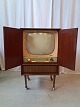 TV i skab Kr. 750,-