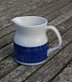 Antikkram præsenterer: Blå Koka svensk porcelæn. Flødekander 7,5cm