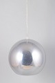 L'Art præsenterer: Verner Panton for Louis Poulsen, Topan pendel.