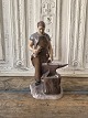 B&G figure - blacksmith No. 2225