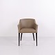 Osted Antik & Design præsenterer: Armstol i Beige Kunstlæder og Mørkt Træ
