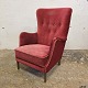 Kinnerup Antik & Porcelæn præsenterer: Rød velour lænestol93 cm
