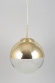 L'Art præsenterer: Globo Austria, loftslampe.