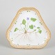 L'Art præsenterer: Royal Copenhagen, Flora Danica trekantet fad.