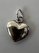 Antik Huset præsenterer: Hjerte Vedhæng / Charms i sterlingsølv.Længde. 1,6 cm.