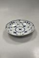 Danam Antik præsenterer: Royal Copenhagen Musselmalet Riflet Skål No. 2121