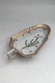 Royal Copenhagen Flora Danica Asiet med Hank No. 343 / 3543