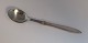 Lundin Antique præsenterer: Cohr. Mimosa. Æggeske med sølvskaft (925). Længde 13,5 cm.