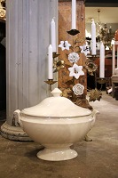 Porcelain and earthenware ...