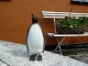 Penguin from B&G. 
Height 25 cm. In perfect condition. 
5000m2 showroom.