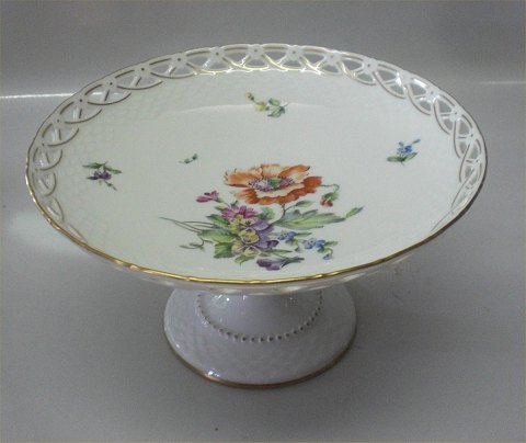 Klosterkælderen - B&G Saxon Flower White Porcelain * 166 Bonbon Bowl ...