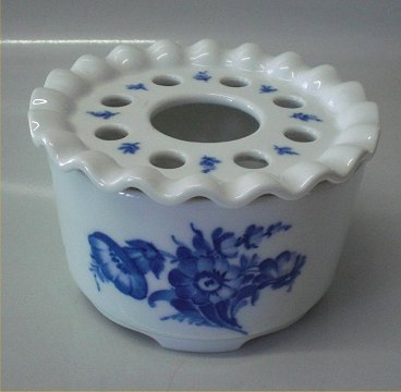 Klosterkælderen - Danish Porcelain Blue Flower braided Tableware 8145-10  Pitcher 17.5 cm - Danish Porcelain Blue Flower braided Tableware 8145-10  Pitcher 17.5 cm