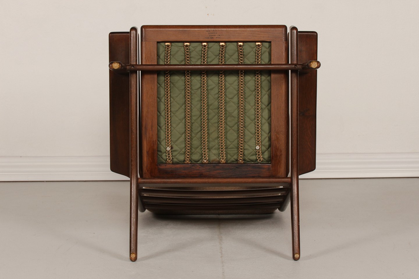 Stari Antik Hans J. Wegner * * Høj lænestol GE 290 * Mørk Stari Antik Hans J. Wegner * * Høj lænestol GE 290 * Mørk