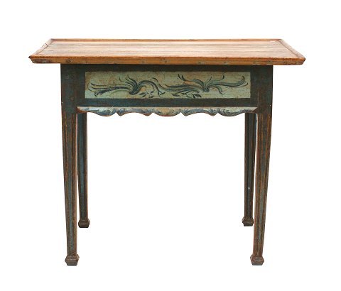 Original decorated table. Manufactured in Norway around 1780.