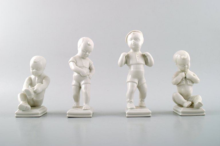 Edit Bjurström (1912-1998) for Rörstrand, Sweden.
4 boy figures in blanc de chine/white porcelain.