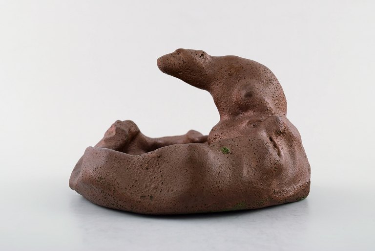 Søren Kongstrand 1872-1951. Denmark.
Bowl with polar bear in luster glaze