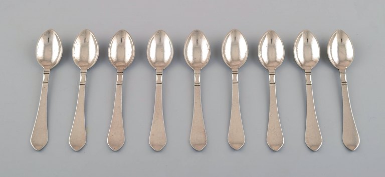 Georg Jensen Continental 9 coffee spoons, silverware, hand hammered.