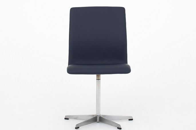 KAD ringen Arne Jacobsen Fritz Hansen AJ 3171 Oxford stol