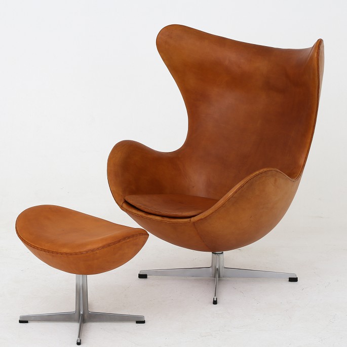 Arne Jacobsen / Fritz Hansen
AJ 3316 - 