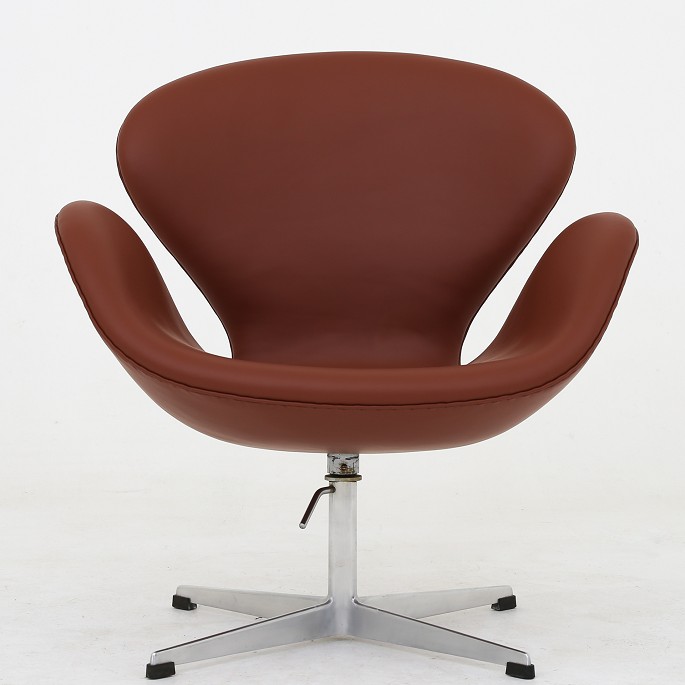 Arne Jacobsen / Fritz Hansen
AJ 3220 - Nybetrukket 