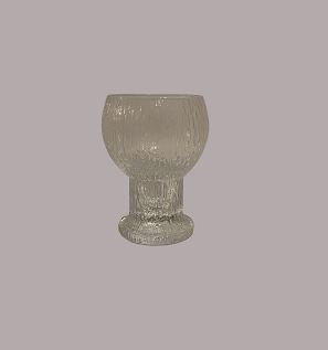 Vinglas, Ultima Thule
Iittala
50% PÅ ALLE DRIKKEGLAS I BUTIKKEN
AFREGNES VED KASSEN
H: 12.5 cm, D: 6 cm
Tapio Wirkkala
6
