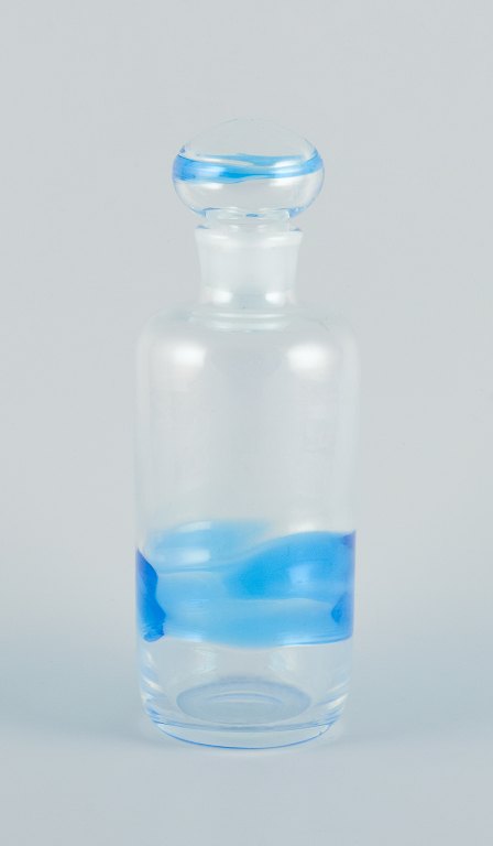 "Blå time" glaskaraffel i mundblæst glas af Christer Holmgren for Holmegaard.