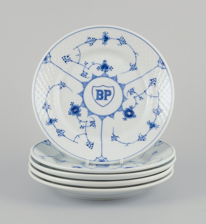 Bing & Grøndahl, Denmark.
A set of five small Blue Fluted lunch plates in hotel/restaurant porcelain.