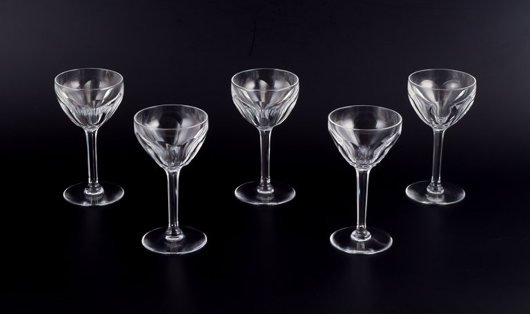 Val St. Lambert, Belgium.
A set of five Art Deco white wine glasses in crystal.