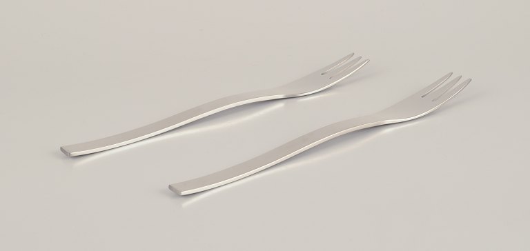 Gense, Sweden.
Two serving forks in stainless steel.