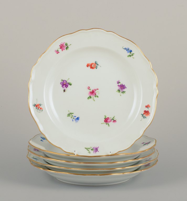 Meissen, Germany.
Five porcelain plates.