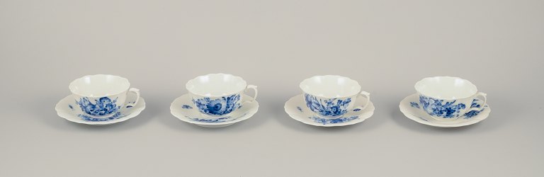 Meissen, Germany.
Four pairs of teacups in blue-painted porcelain.