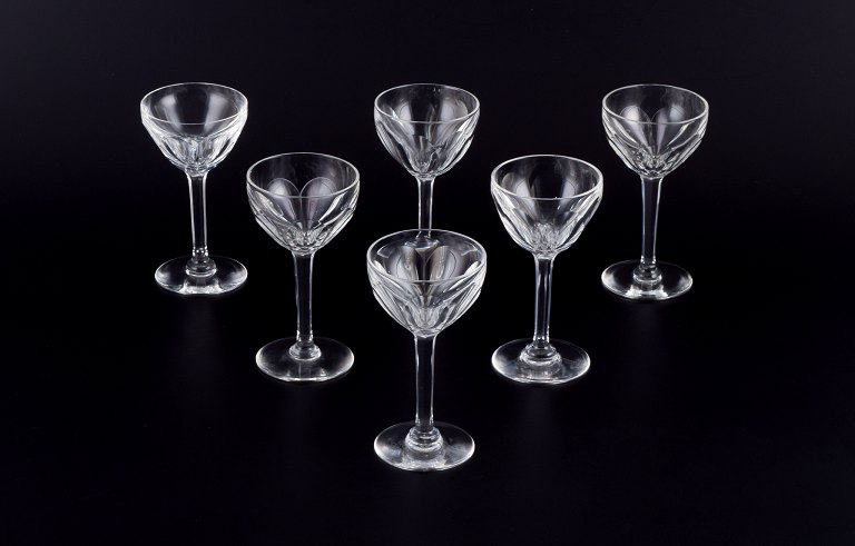 Val St. Lambert, Belgium. 
A set of six Art Deco liqueur glasses.