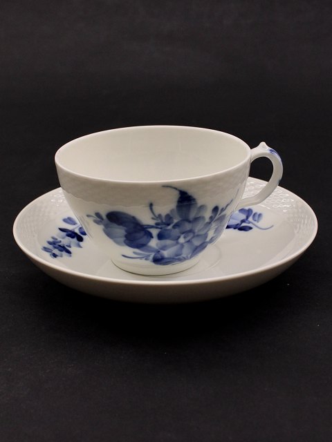 Royal Copenhagen Blue Flower large tea cup 10/8042