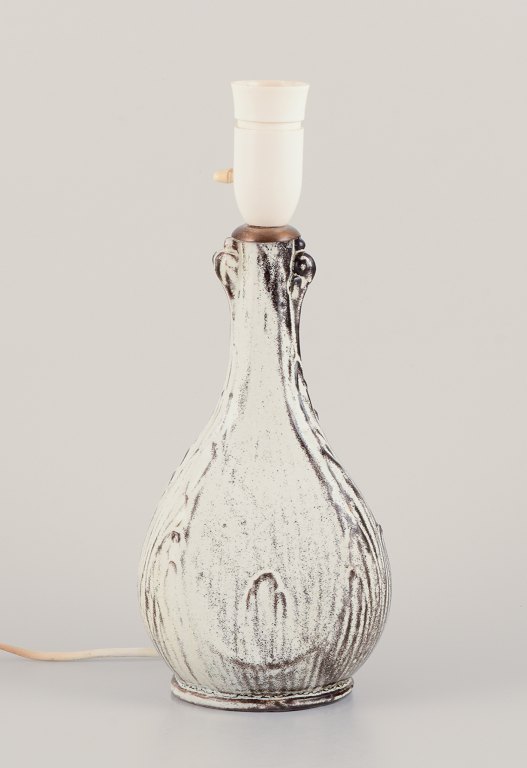 Svend Hammershøi for Kähler, Denmark. 
Ceramic lamp with gray-black double glaze.